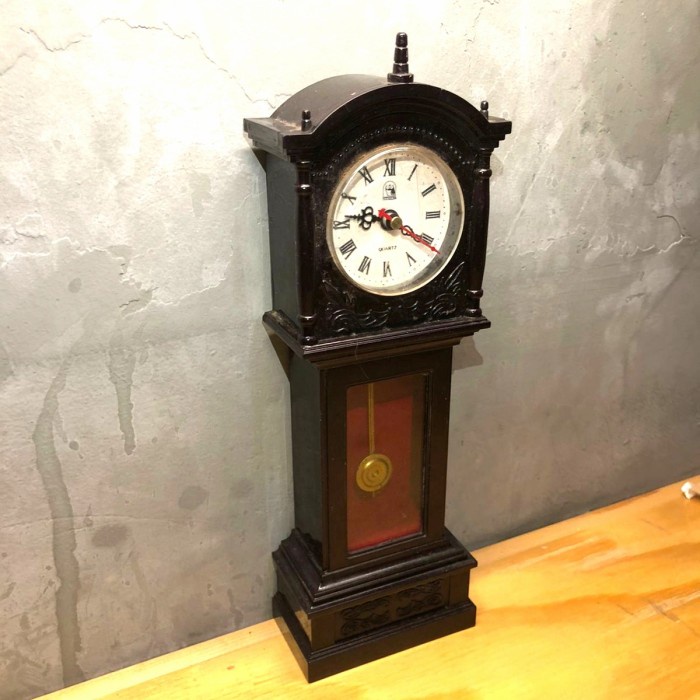 N898U Jam Meja Antik Model Junghans A9087