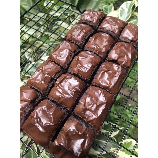 

BROWNIES FUDGY ORI PREMIUM Segigitcookies.id