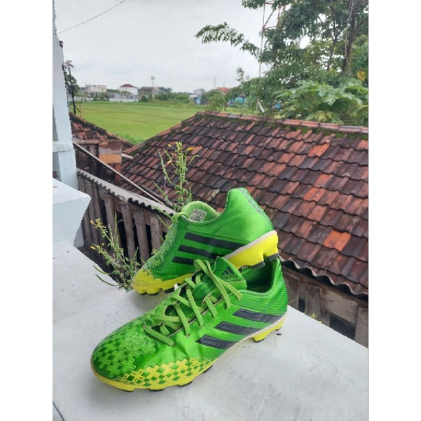 ADIDAS PREDATOR ABSOLADO