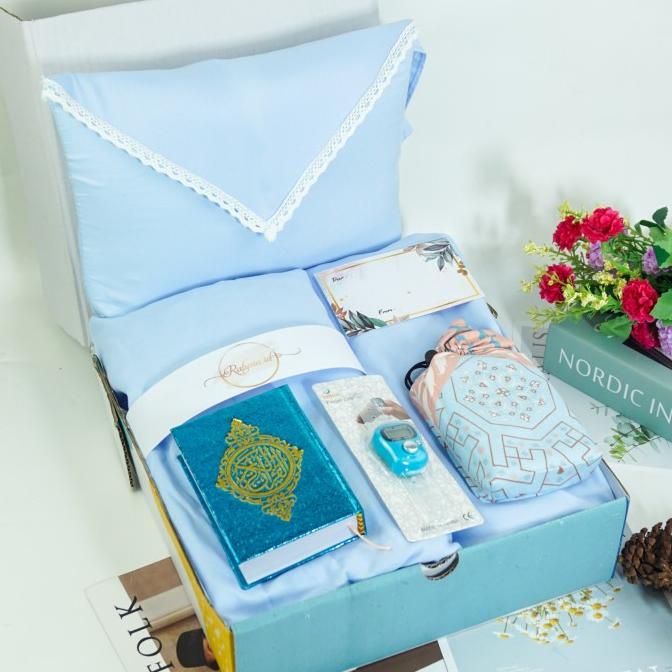 

HAMPERS MUKENA / ALAT SHOLAT / KADO ULANG TAHUN / GRADUATION / LEBARAN