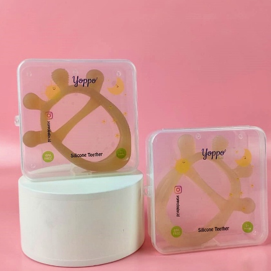 New Stock Yoppo Baby - Teether Gelang Jerapah + Case / Mainan Gigitan Bayi BPA Free