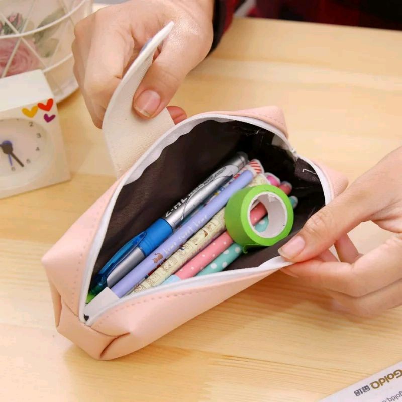 

Tempat Pensil/Kotak Pensil Simple Happiness Life