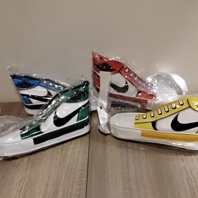 

] Pencil case resleting mdl sepatu