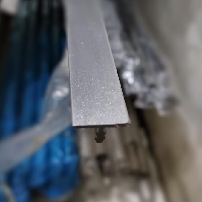 ------] LIST T ALUMUNIUM 12MM PASIR