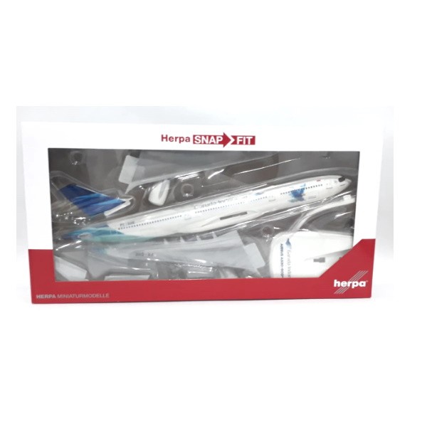 MUST HAVE HERPA 1/200 GARUDA INDONESIA AIRBUS A330-900 NEO TERLARIS