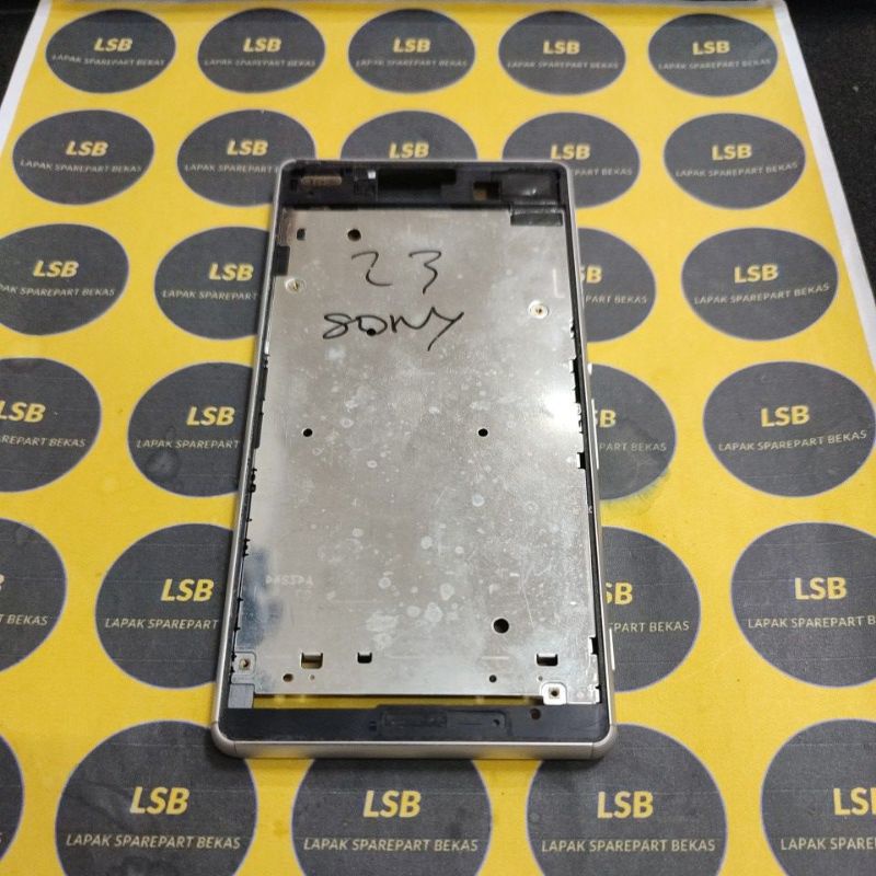 FRAME LCD SONY Z3 D6653 SILVER ORIGINAL BEKAS