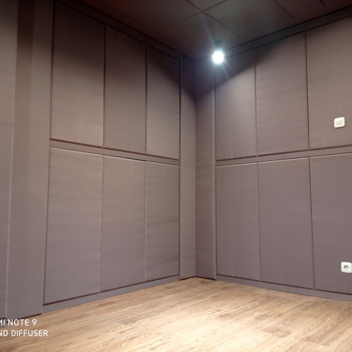 Ready stok Jasa Peredam Suara Ruang Studio