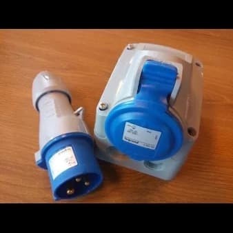 Stop Kontak Industri Legrand 3 Pin 3 Kaki 32 Ampere 32A