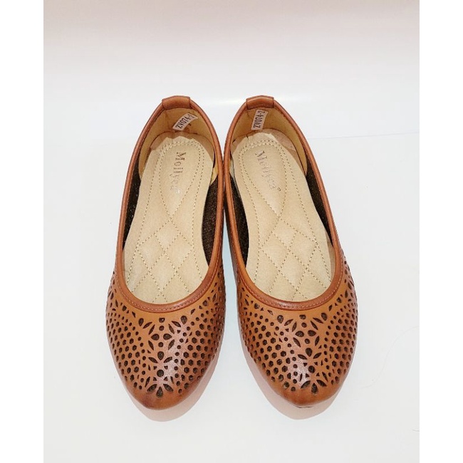 New Mollyca Sepatu Flat Wanita Emboss Coklat kulit sintetis