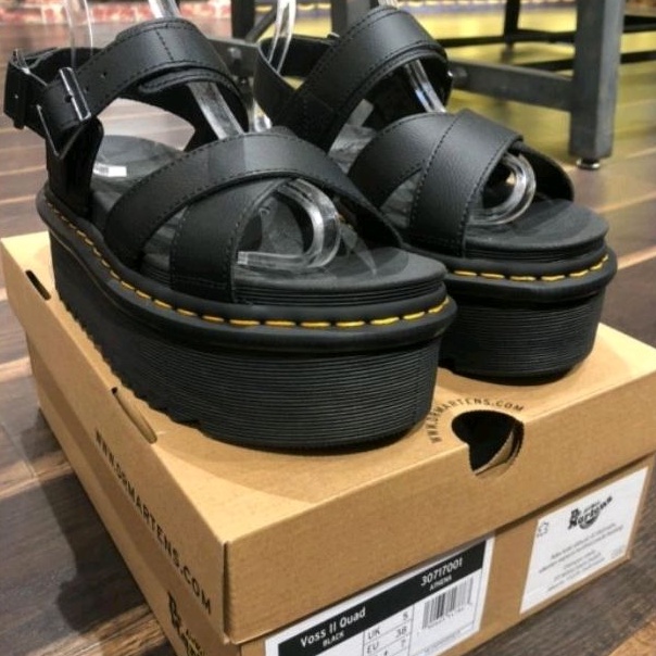 DR. MARTENS VOSS WOMEN'S SANDALS ORIGINAL