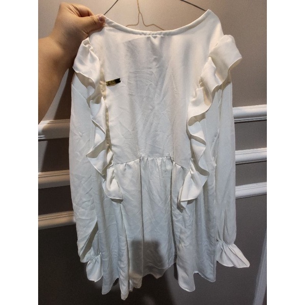 baju atasan jumbo putih