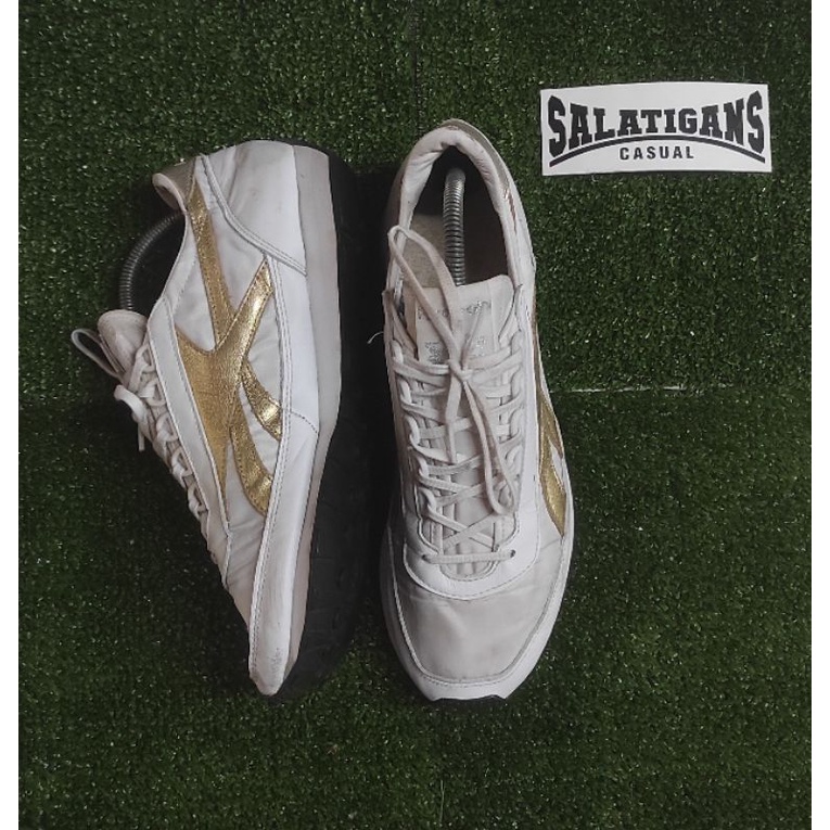 Reebok Aztec Gold/White