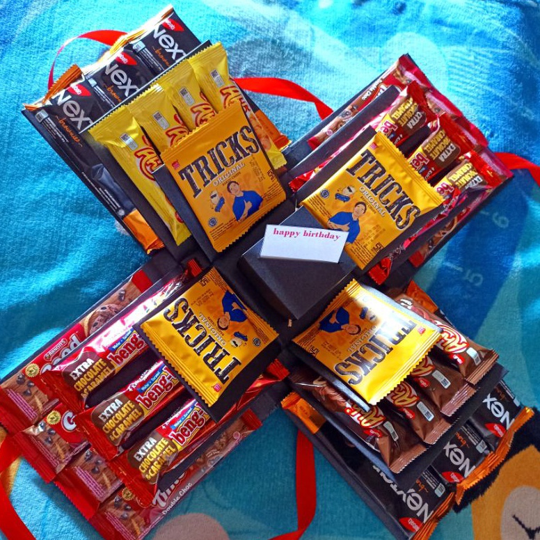 [CODEBARANG821DGH] SNACK BOX, BOX TARIK UANG ,EKSPLOSION BOX SNACK TARIK UANG , BOX UANG, KADO ULANG