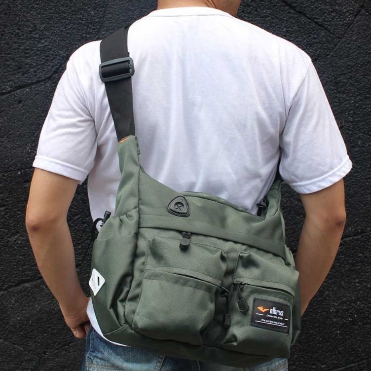 Trx4v9Uj Tas Selempang Sekolah Kuliah Perahu Saku dua Besar  Distro Pria Wanita Tas Slempang Selenda