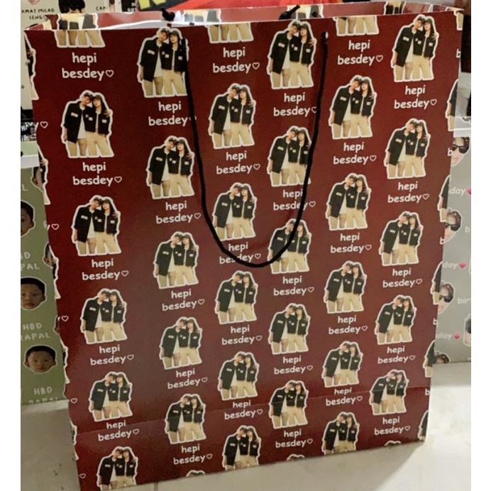 

WER-74 Paperbag Custom muka/foto (MUAT DUS SEPATU) PAPERBAG BESAR CUSTOM foto/wajah po 2hr 284