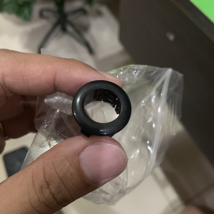 BRACKET SENSOR PARKIR / SENSOR PARKIR TOYOTA HARRIER