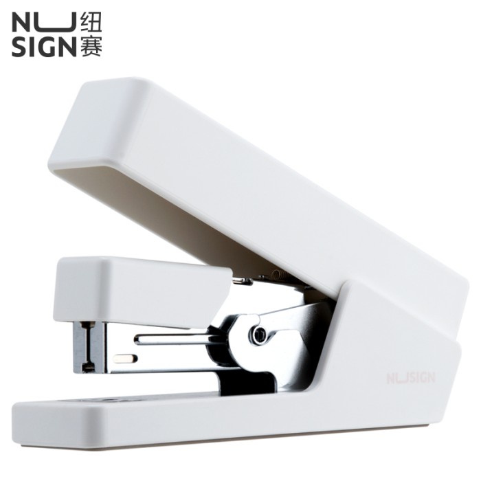 

Bestseller Deli Nusign Effortless Stapler / Staples Hemat Tenaga 20 Lembar Ns081