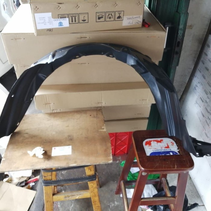 Liner Fender Liner Spakbor INNER FENDER INNOVA 2008-2015 Satuan terpercaya