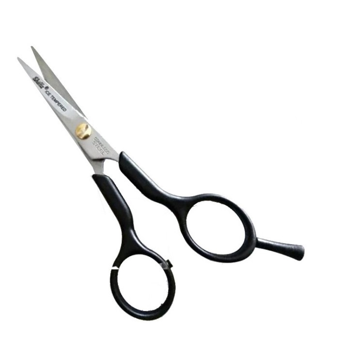 GUNTING POTONG RAMBUT SHILLA