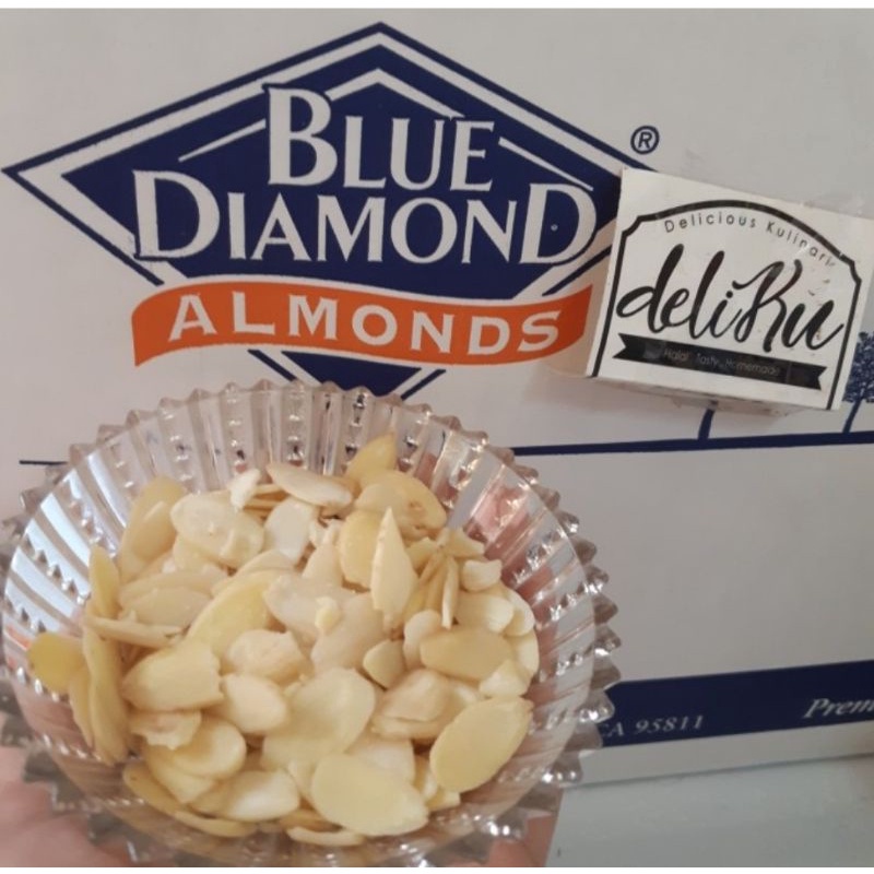 

Kacang Almond 500Gr Blue Diamond Tipis Mentah Renyah Usa