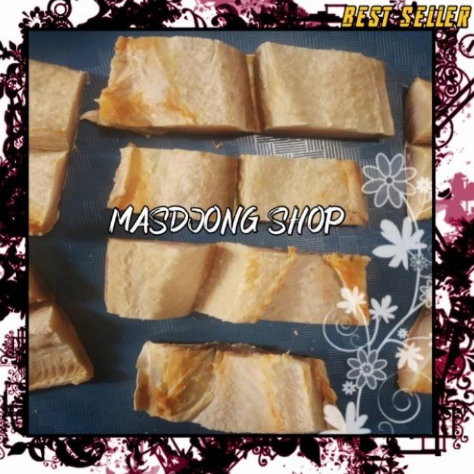 

IKAN ASIN JAMBAL ROTI KERING GRADE A TANPA TULANG (1000gr/1kg).