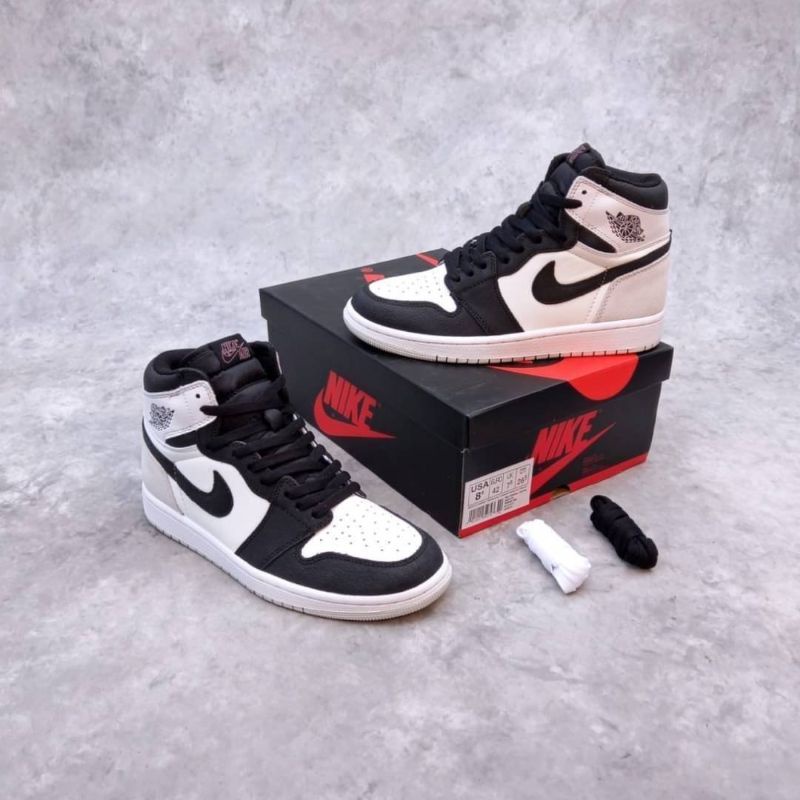 SEPATU SNEAKER NIKE ORIGINAL HITAM PUTIH PRIA WANITAAIR NIKE JORDAN 1 HIGH BLEACHED CORAL WHITE BLAC