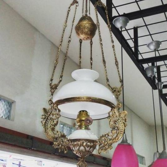 Lampu Gantung Antik Klasik Jawa Betawi