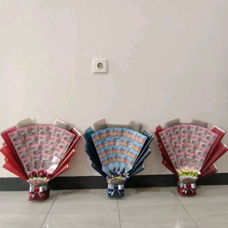 60 Buket Uang Asli Money Bouquet Uang Mahar 50rb dan 100rb 79
