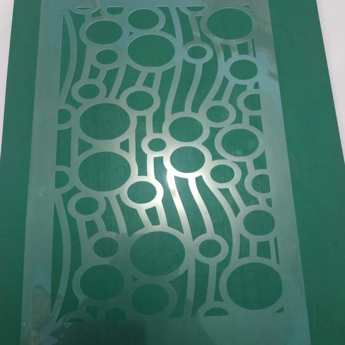 

STENCIL DINDING MOTIF BULAT MODERN
