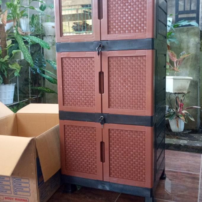 }}}}}}] lemari plastik susun 3 kaca