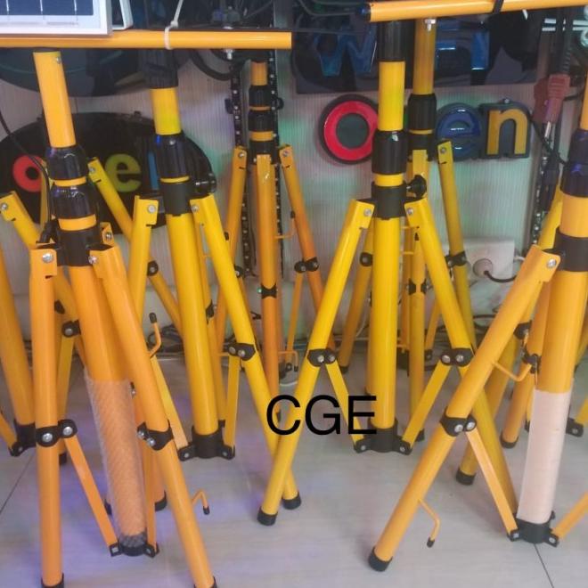 Tripod Lampu Sorot / Standing Lampu Sorot / Tripod Lampu Proyek