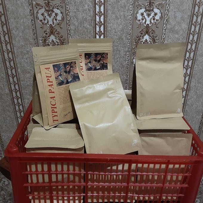 

Kopi Typica Papua 200gr (bubuk)