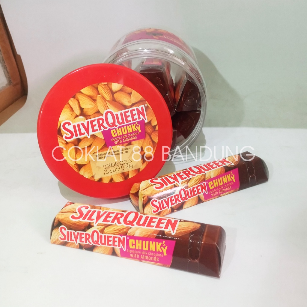 

Sierqueen Chunky Bar 30 Gr Isi 10 Pcs Cashew Almond Coklat, Cokelat Sier Queen Chungky Bar 10 Batang