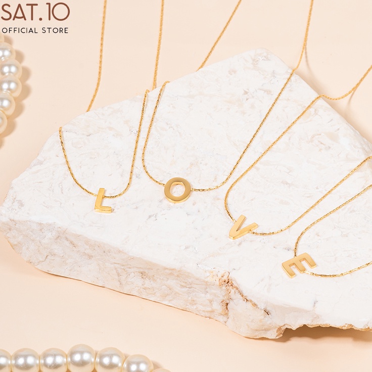 Codeh6H1t SAT.10 Kalung Huruf 18K Gold Plated Titanium - Original Designed Kalung Liontin Huruf Rant