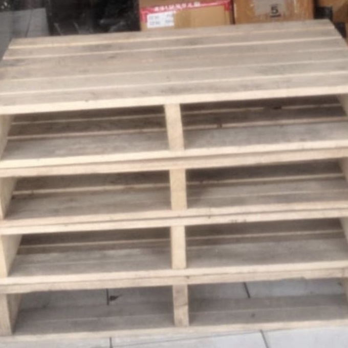 (❦Y✔L-L> palet kayu bekas impor,kayu keras dan oven sudah halus,UK 75x50x16.murah
