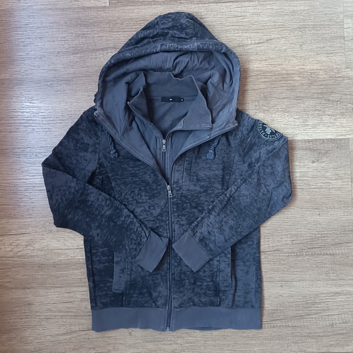 jaket pria Jaket Pria Wanita Unisex Ugiz Original Bekas Preloved Second(X2C3) jaket jaket pria tebal