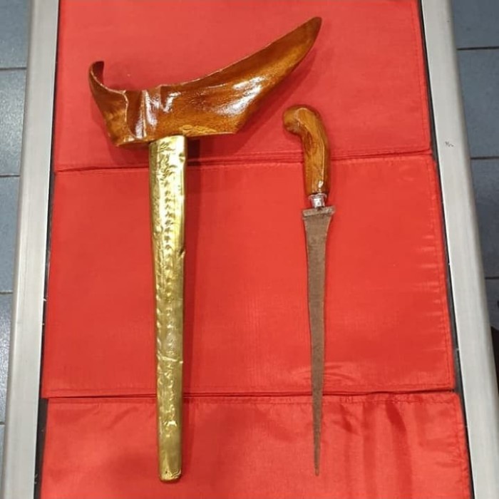 Keris Adat Jawa // Keris Polos Adat Jawa // Aksesoris Adat Jawa