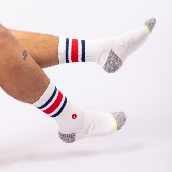 Voted Socks Kaos Kaki Oldskool Oldschool RETRO White