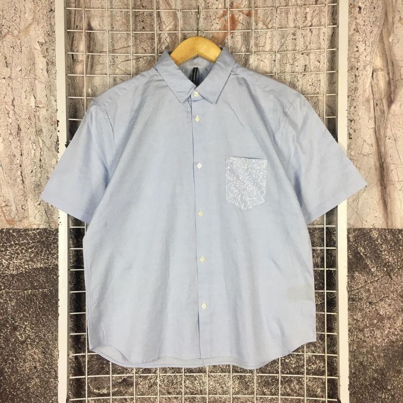 Kemeja Lengan Pendek Pria Blackbarrett Neilbarrett . SDA 03139 Second Bekas Preloved