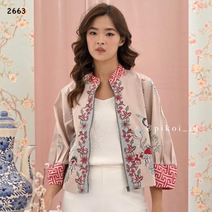 Bomber batik wanita modern / jaket batik wanita / seragam luaran kerja
