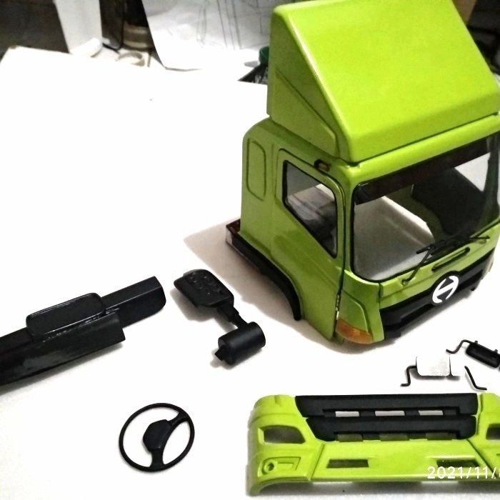 KABIN RC TRUCK HINO 1:16