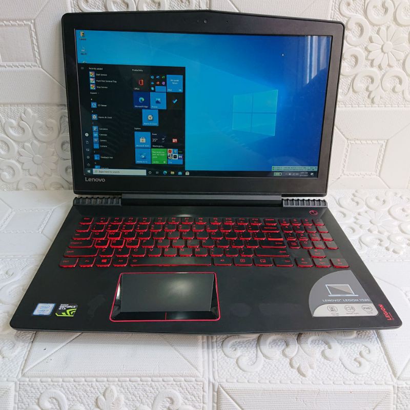 PROMO CUCI GUDANG Laptop Lenovo Legion Y520 i7-7700HQ SSD+1TB GTX 1050Ti Black Second