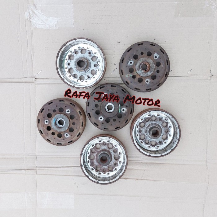 {Bekas} Magnet Beat POP eSP Original Copotan Motor - Beat pop esp Limited