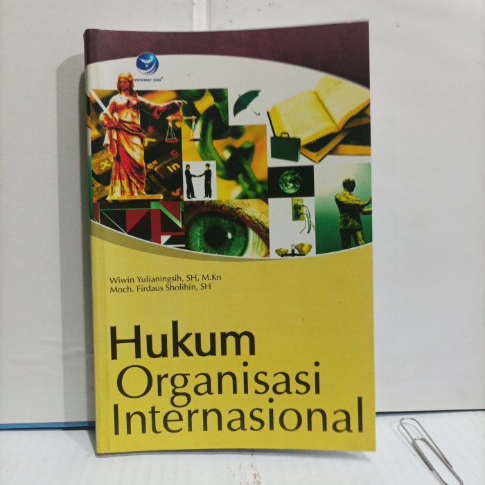 

Buku Hukum Organisasi Internasional