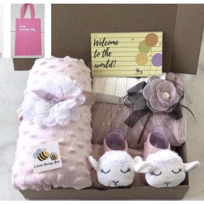 

Hampers bayi perempuan /hampers bayi cewek /hampers newborn / kado bay