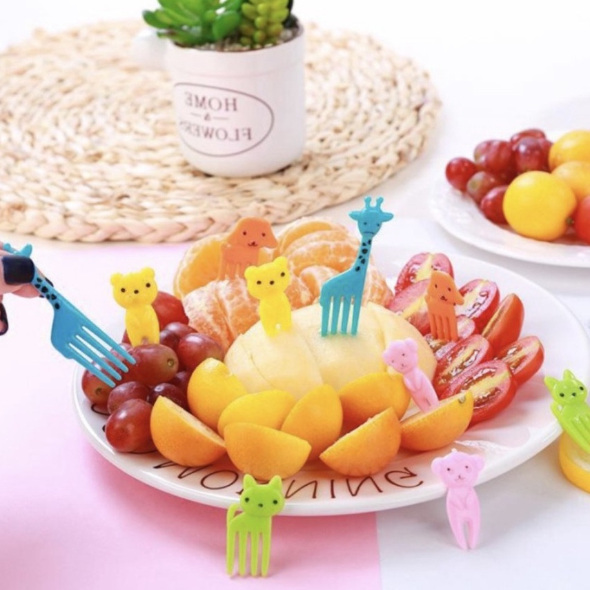 _ ik 10Pcs Garpu Anak Karakter Food Picks Anak Tusukan Buah Makanan Bento Lucu Anak - Random Grosirー