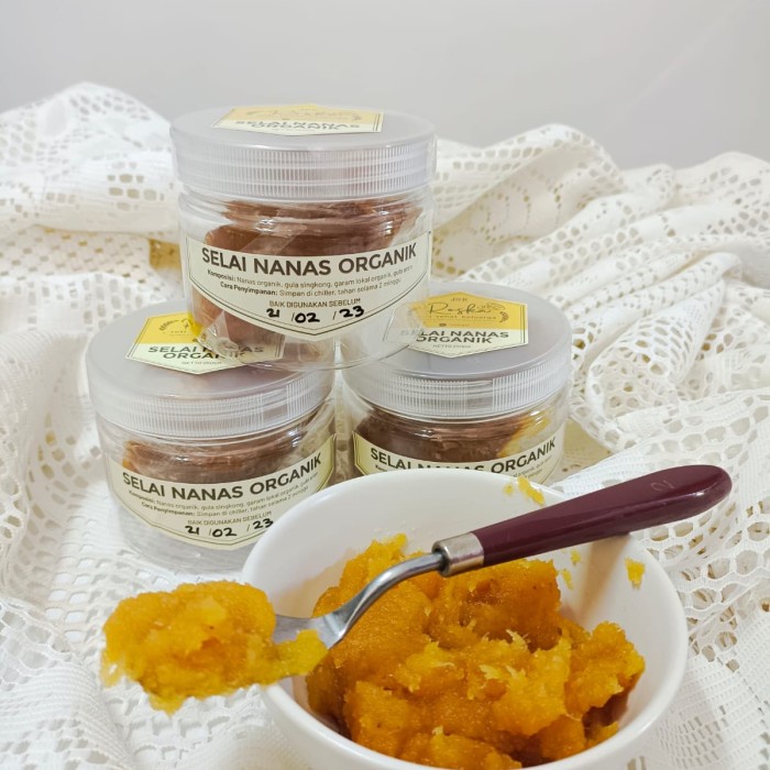 

SELAI NANAS ORGANIK