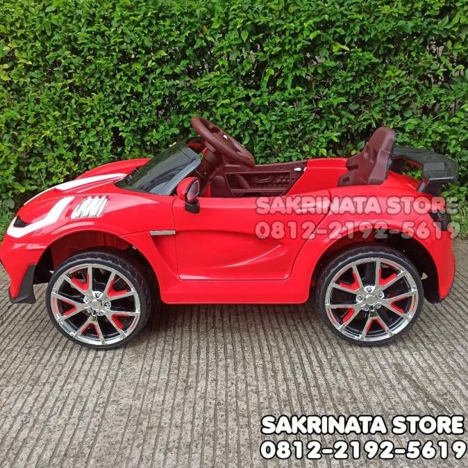 Mobil Aki Mainan Anak Bugatti Divo Bisa Goyang