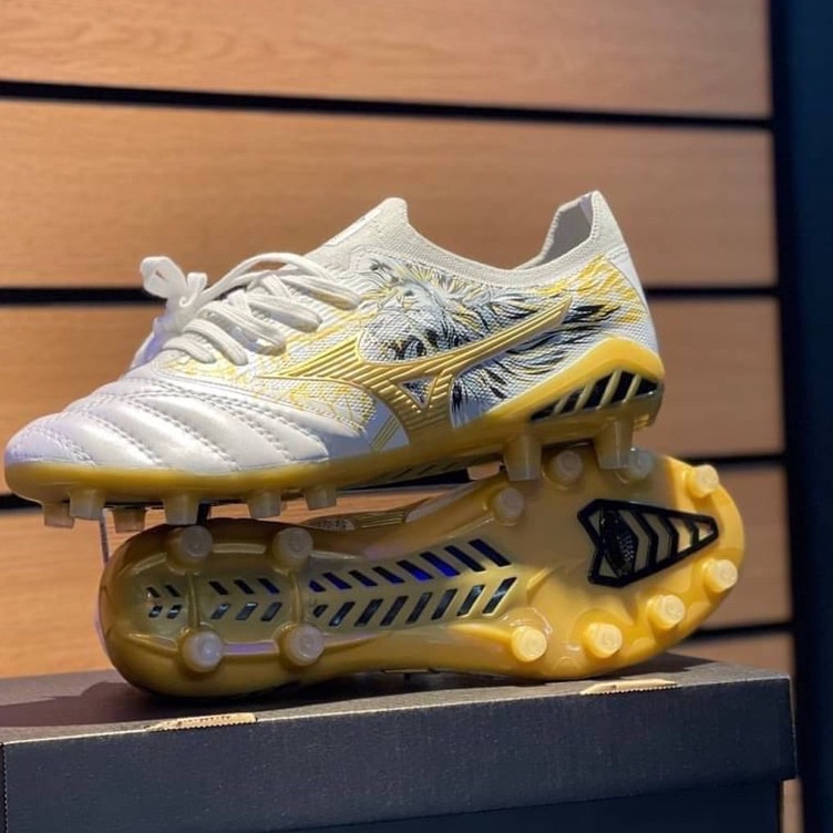 Stock Banyak Sepatu Bola Mizuno Beta 3 Sergio Ramos j Terbaru ★★★.