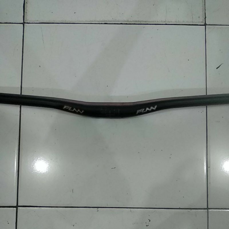 Handlebar Sepeda Funn [ 685 mm ] Setir / Stir / Stang